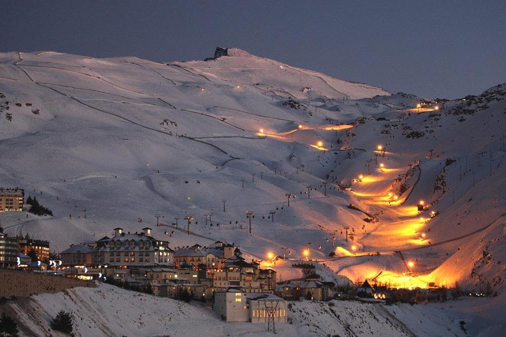 Appartamento Zubicalm La Zubia  Esterno foto